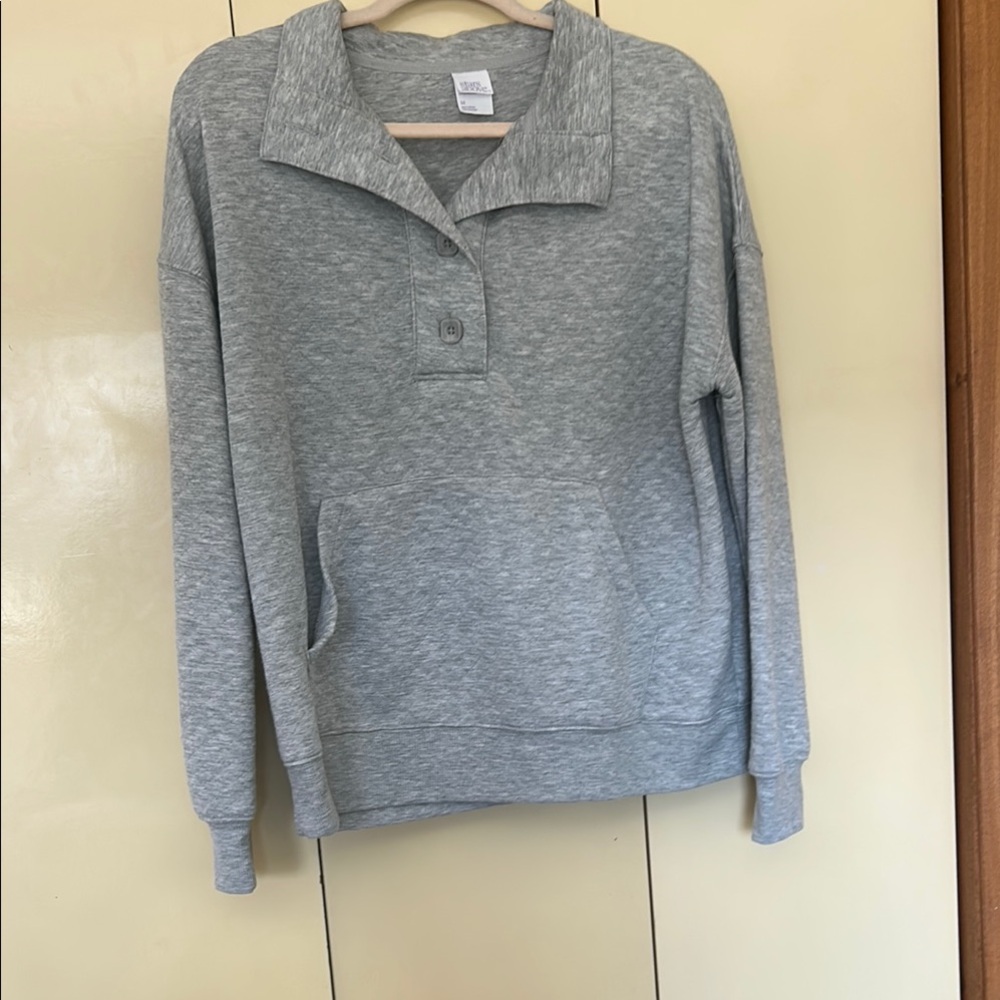 Gray Women's Pullover Top